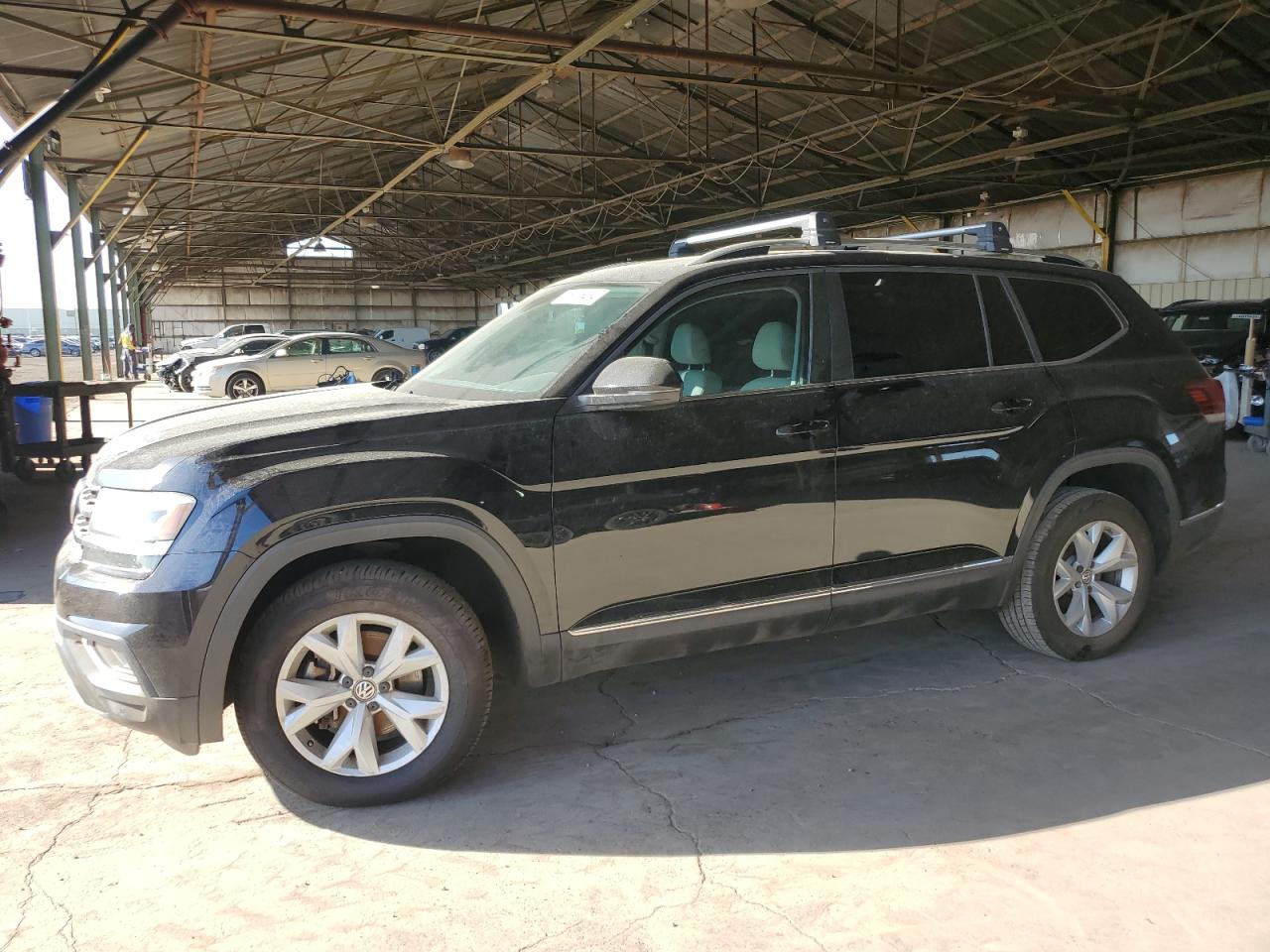 1V2ER2CA8JC514317 2018 Volkswagen Atlas Sel