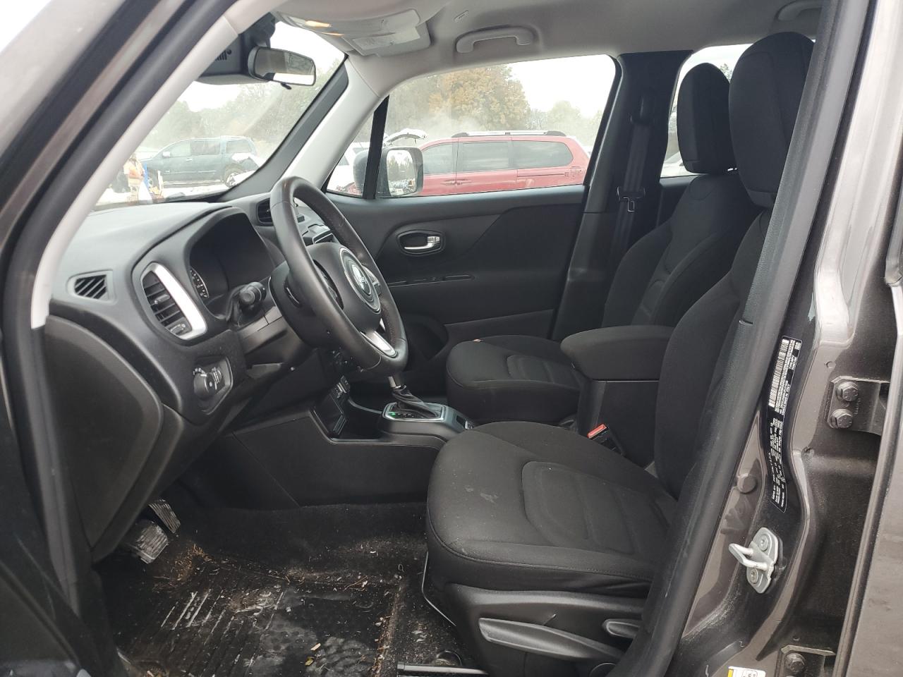 2018 Jeep Renegade - Image 7