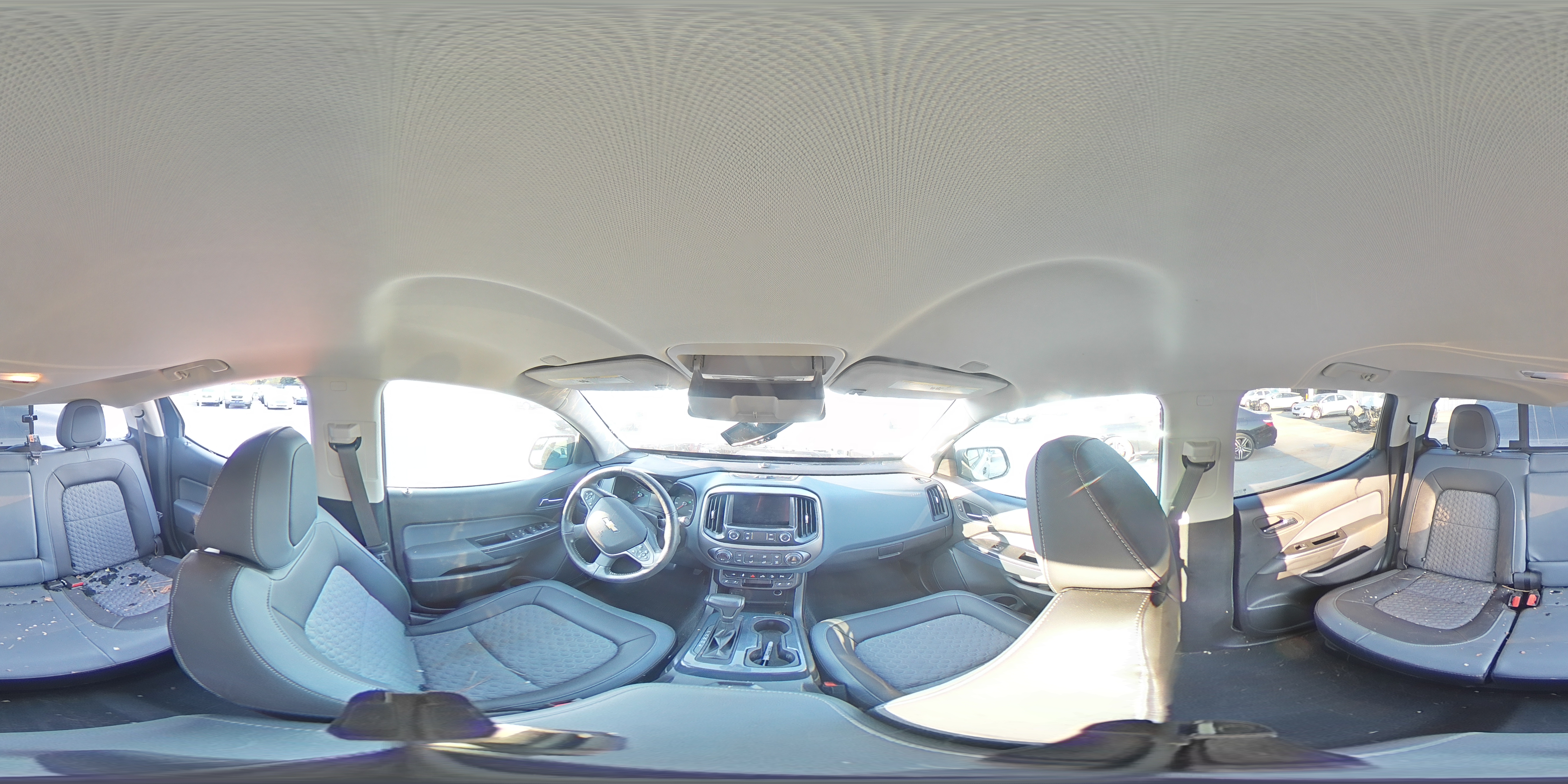 2021 Chevrolet Colorado - Image 13