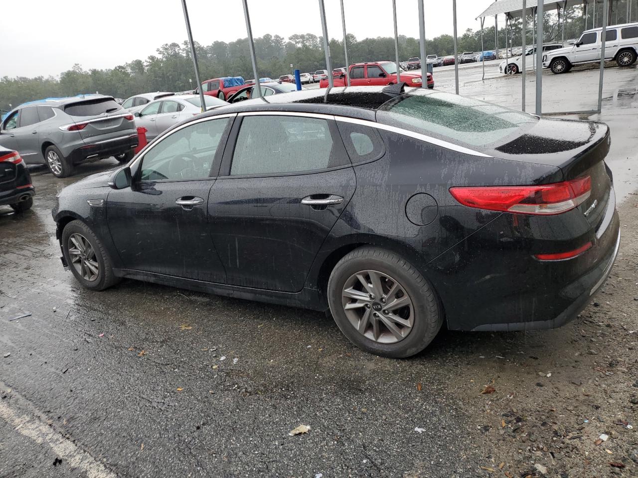 2019 Kia Optima - Image 2