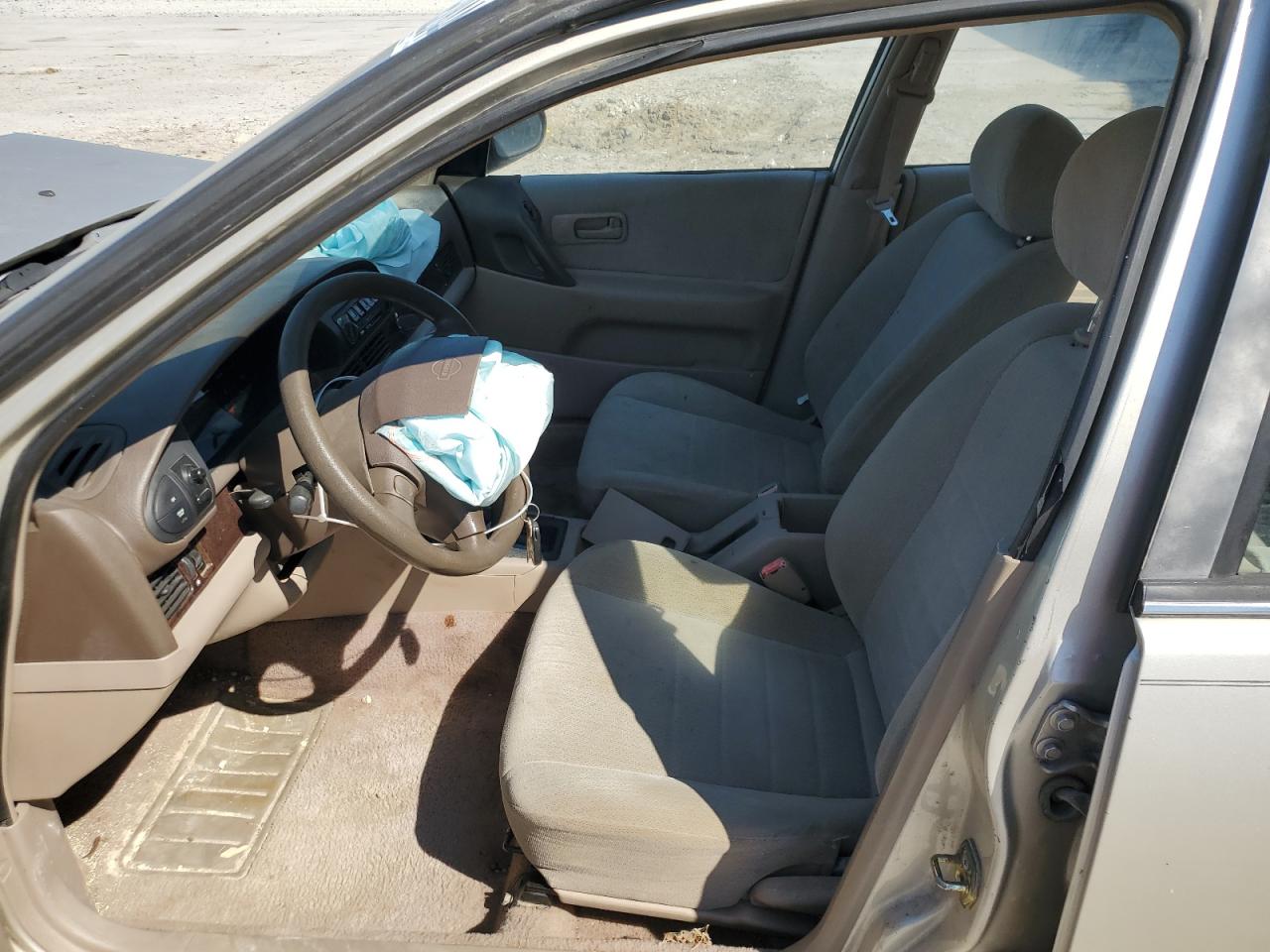 1997 Nissan Altima - Image 7