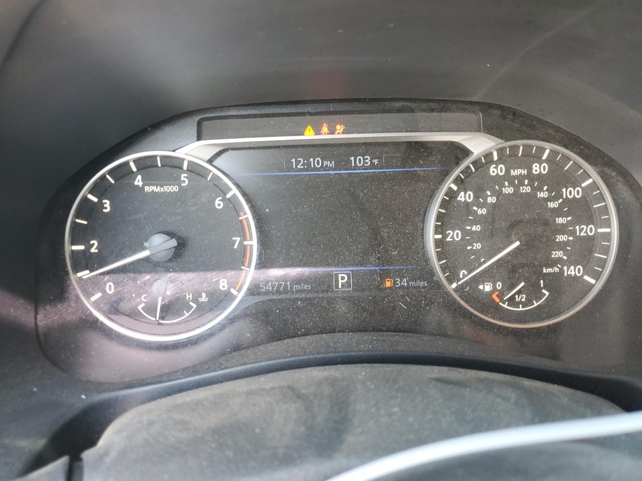 2022 Nissan Altima - Image 9