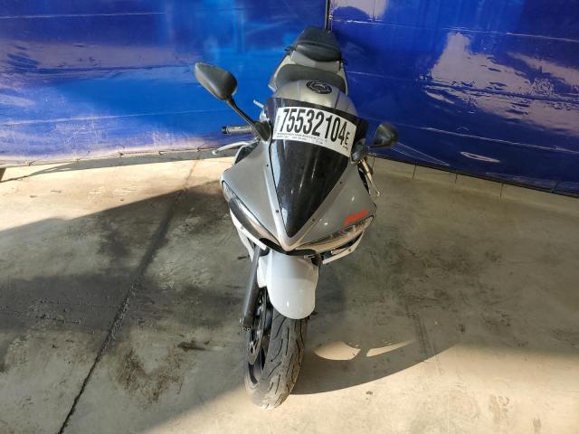 2004 YAMAHA YZFR6 L