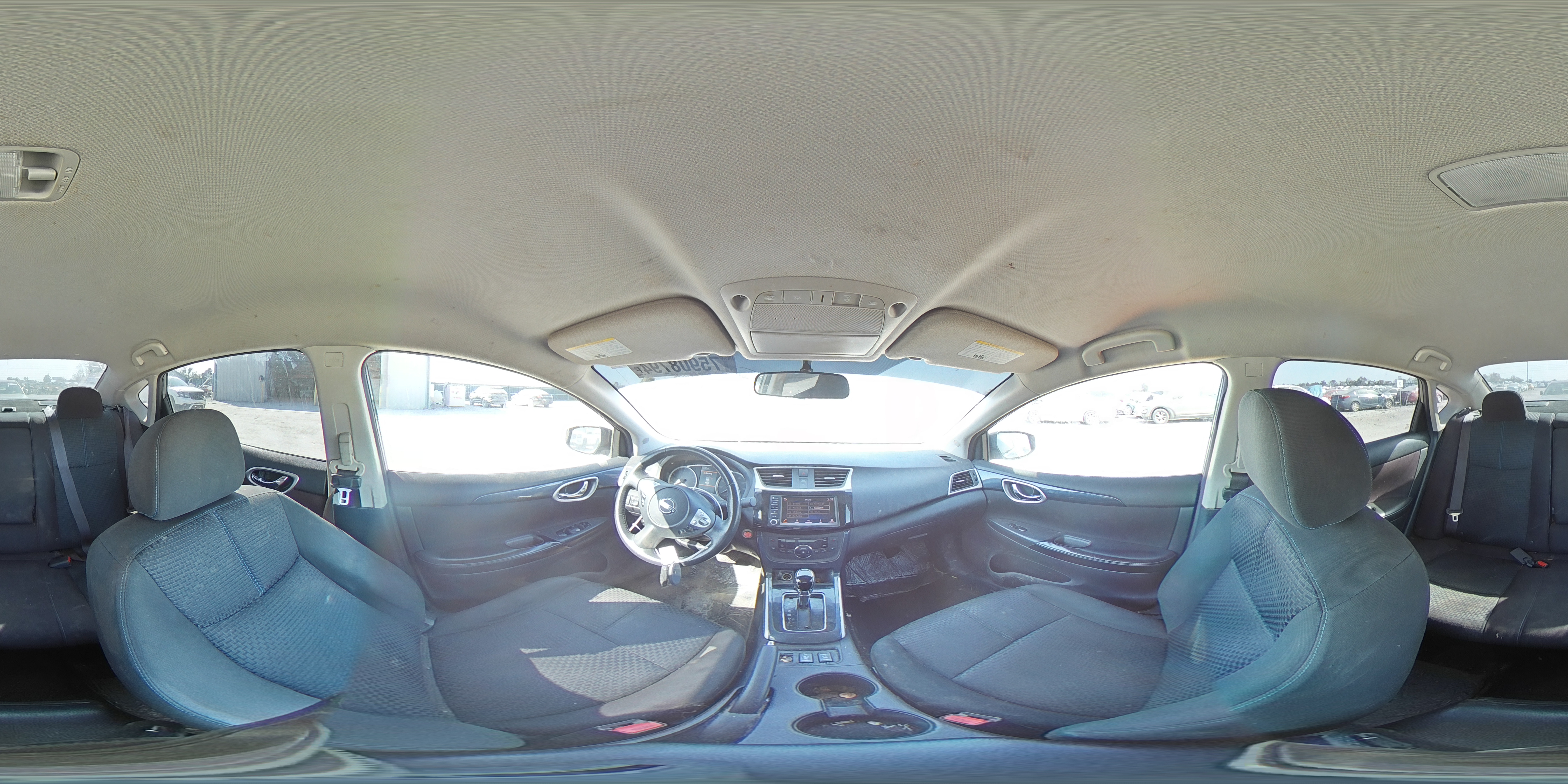 2019 Nissan Sentra - Image 13