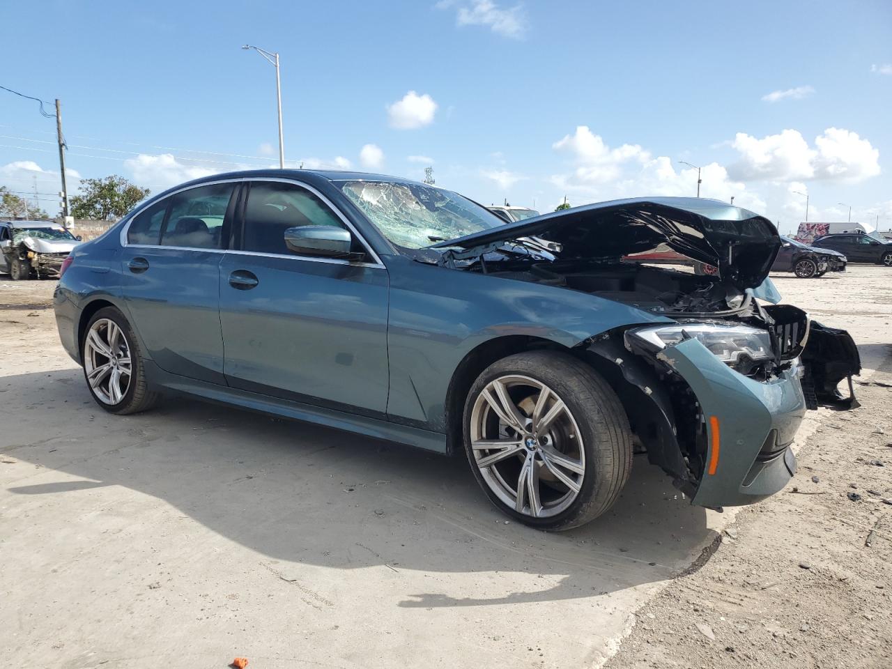 VIN 3MW5R7J06M8B67362 2021 BMW 3 SERIES no.4