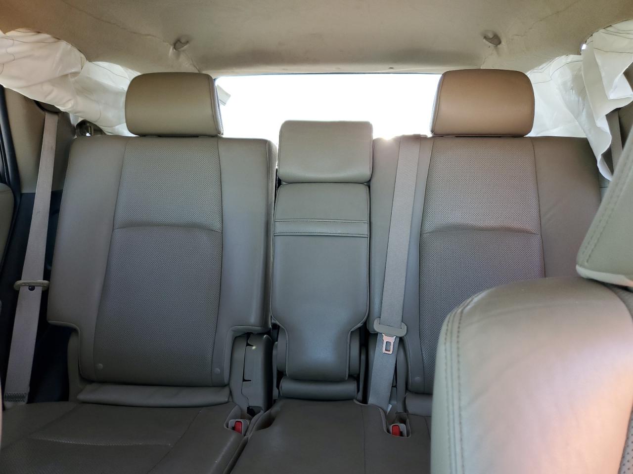 2016 Toyota 4Runner - Image 10