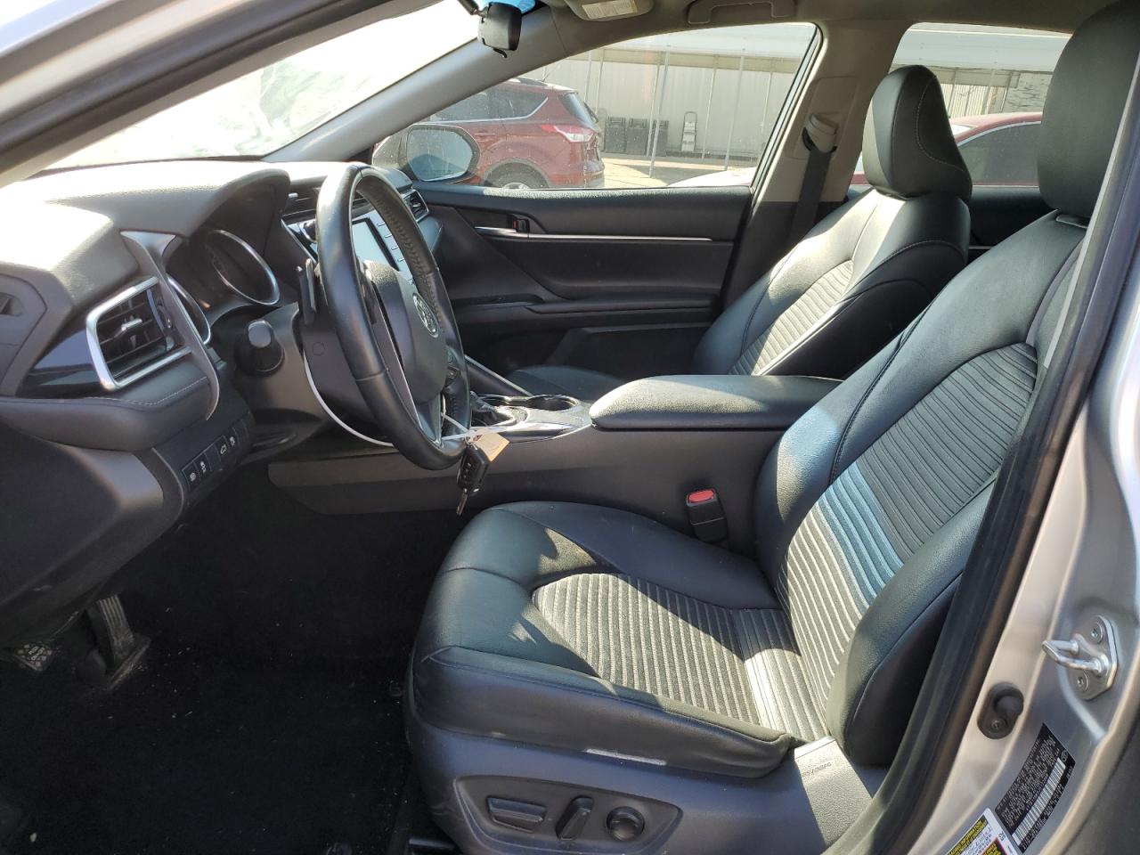 2018 Toyota Camry - Image 7