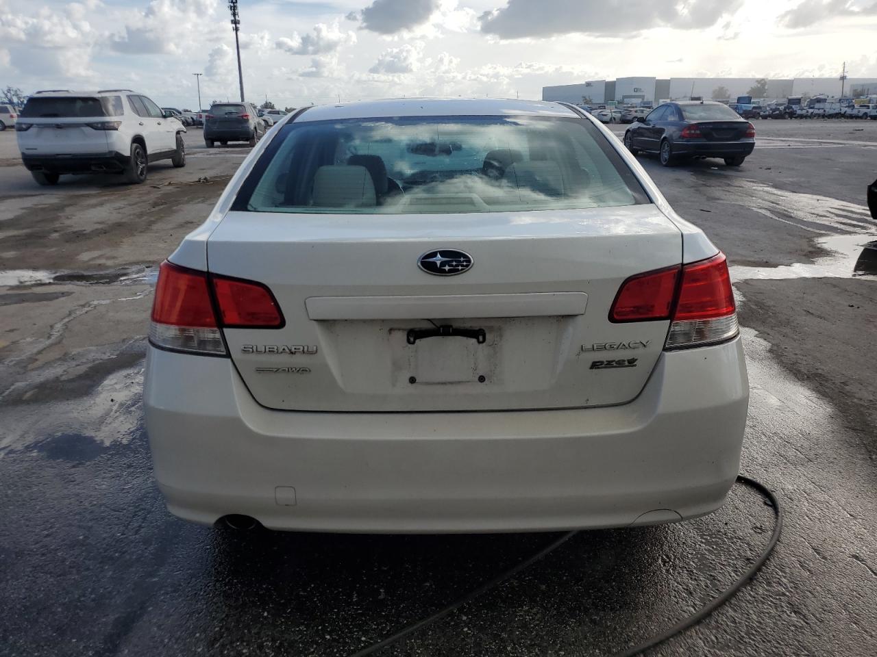 2010 Subaru Legacy 2.5I Premium VIN: 4S3BMBC69A3245890 Lot: 77225844