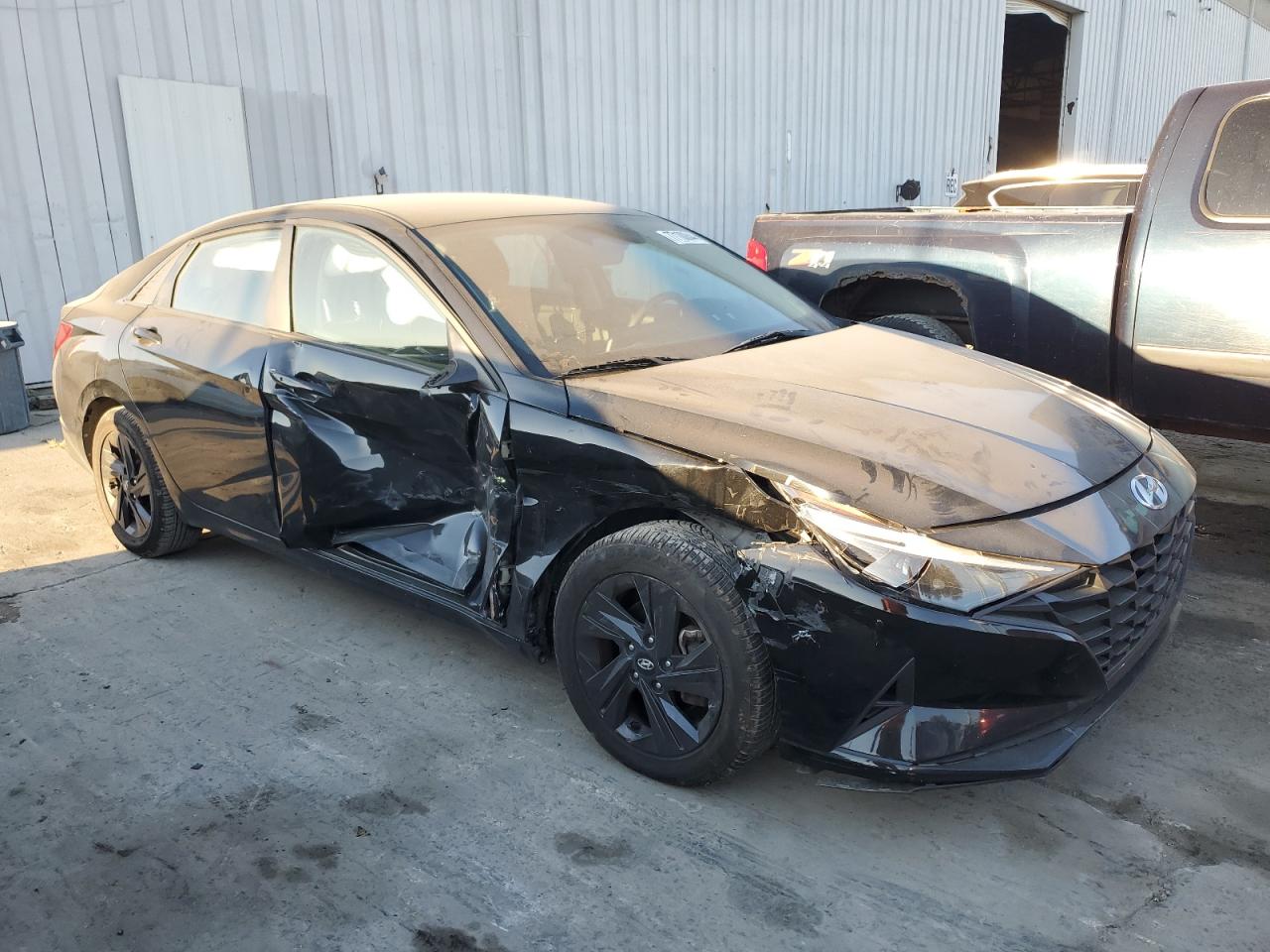 2021 Hyundai Elantra - Image 4