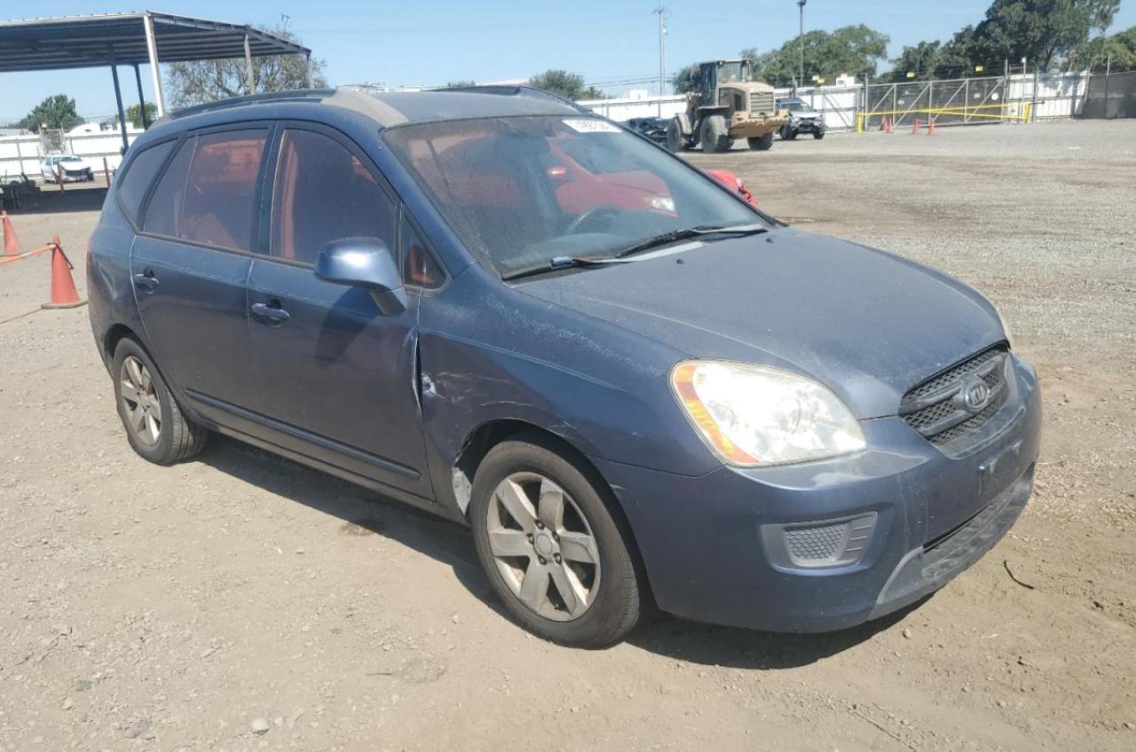 2007 Kia Rondo Base VIN: KNAFG525377090402 Lot: 74997594