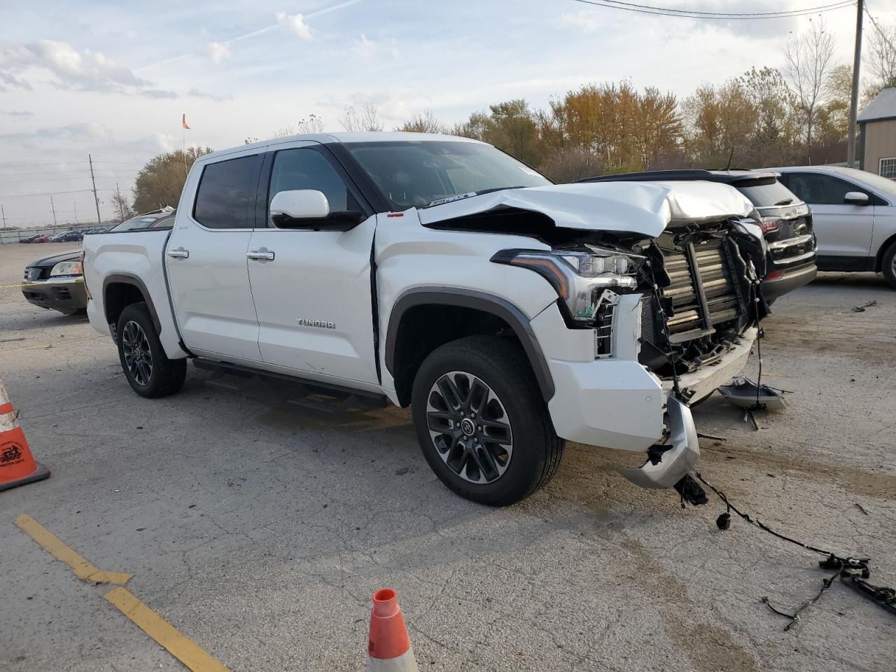 2022 Toyota Tundra - Image 4