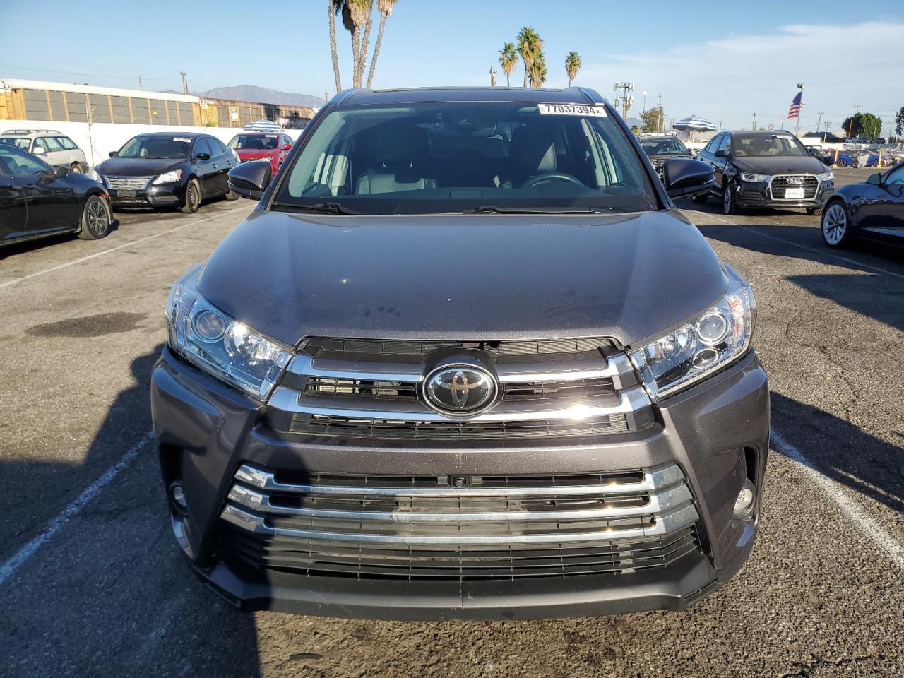 2019 Toyota Highlander - Image 5