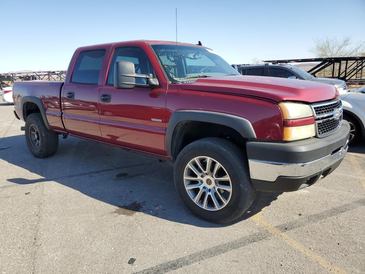 2007 Chevrolet Silverado - Image 4