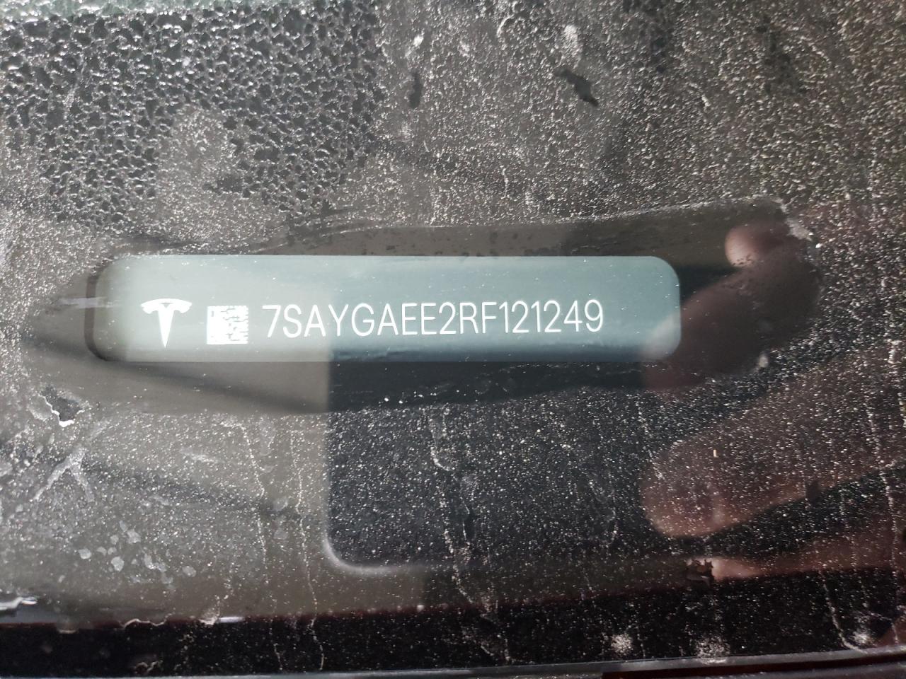 7SAYGAEE2RF121249 2024 Tesla Model Y