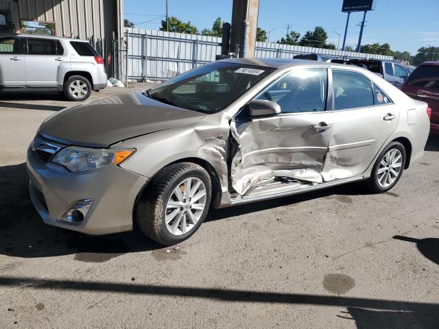 2014 Toyota Camry Hybrid de vânzare în Fort Wayne, IN - Front End