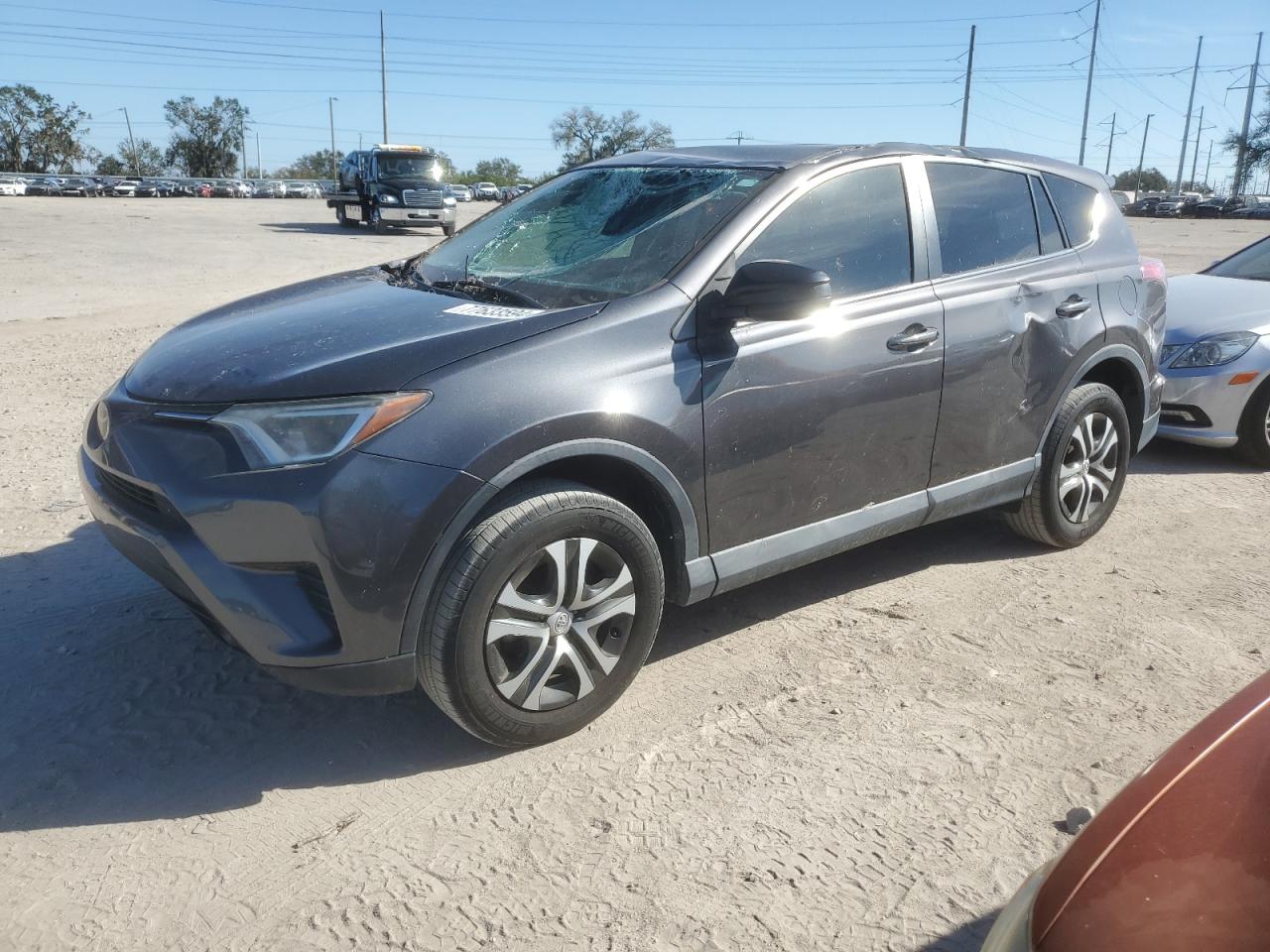 2018 Toyota Rav4 Le VIN: 2T3ZFREV8JW437532 Lot: 77633594