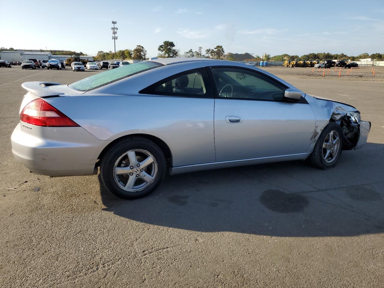 2004 Honda Accord - Image 3