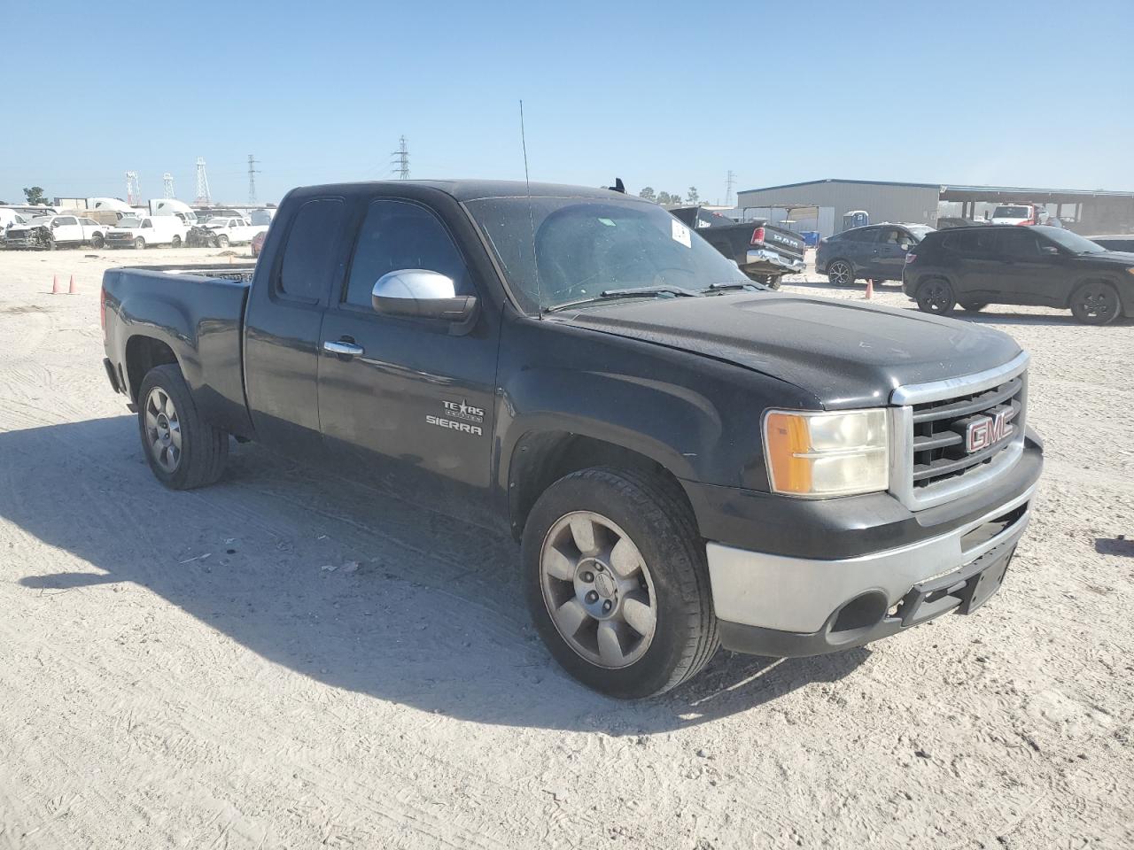 1GTR1VE02BZ423526 2011 GMC Sierra C1500 Sle