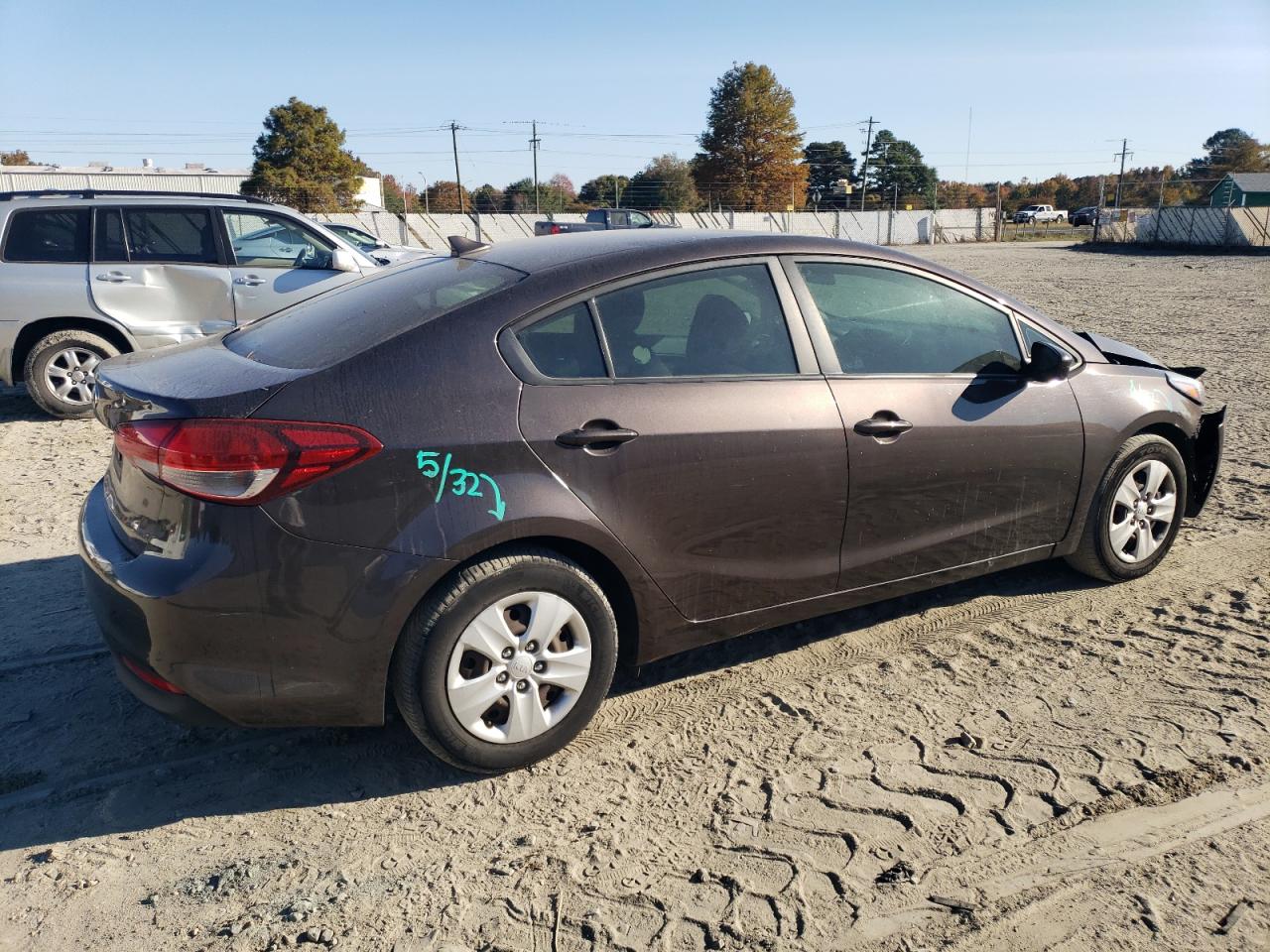 2017 Kia Forte - Image 3