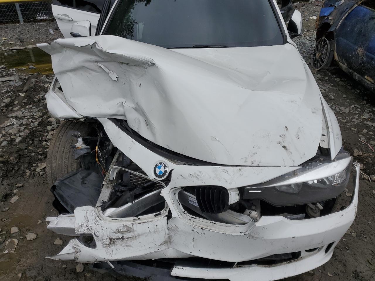 2014 BMW 3er - Image 11