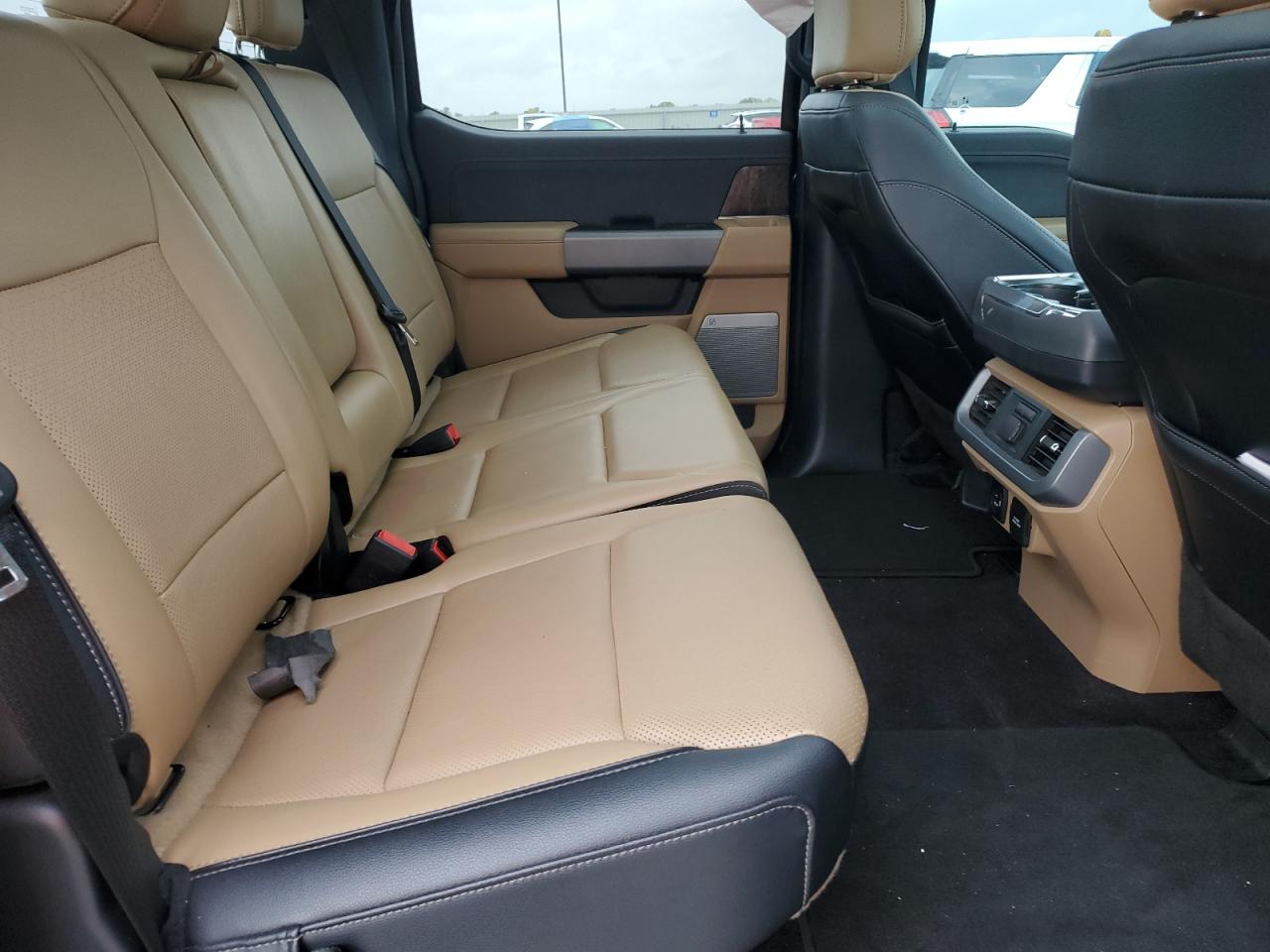 2022 Ford F-150 - Image 10
