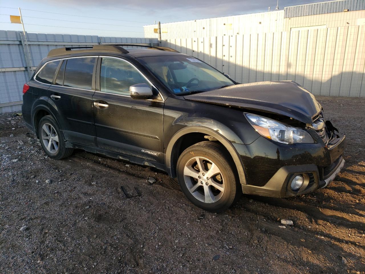 2013 Subaru Outback - Image 4