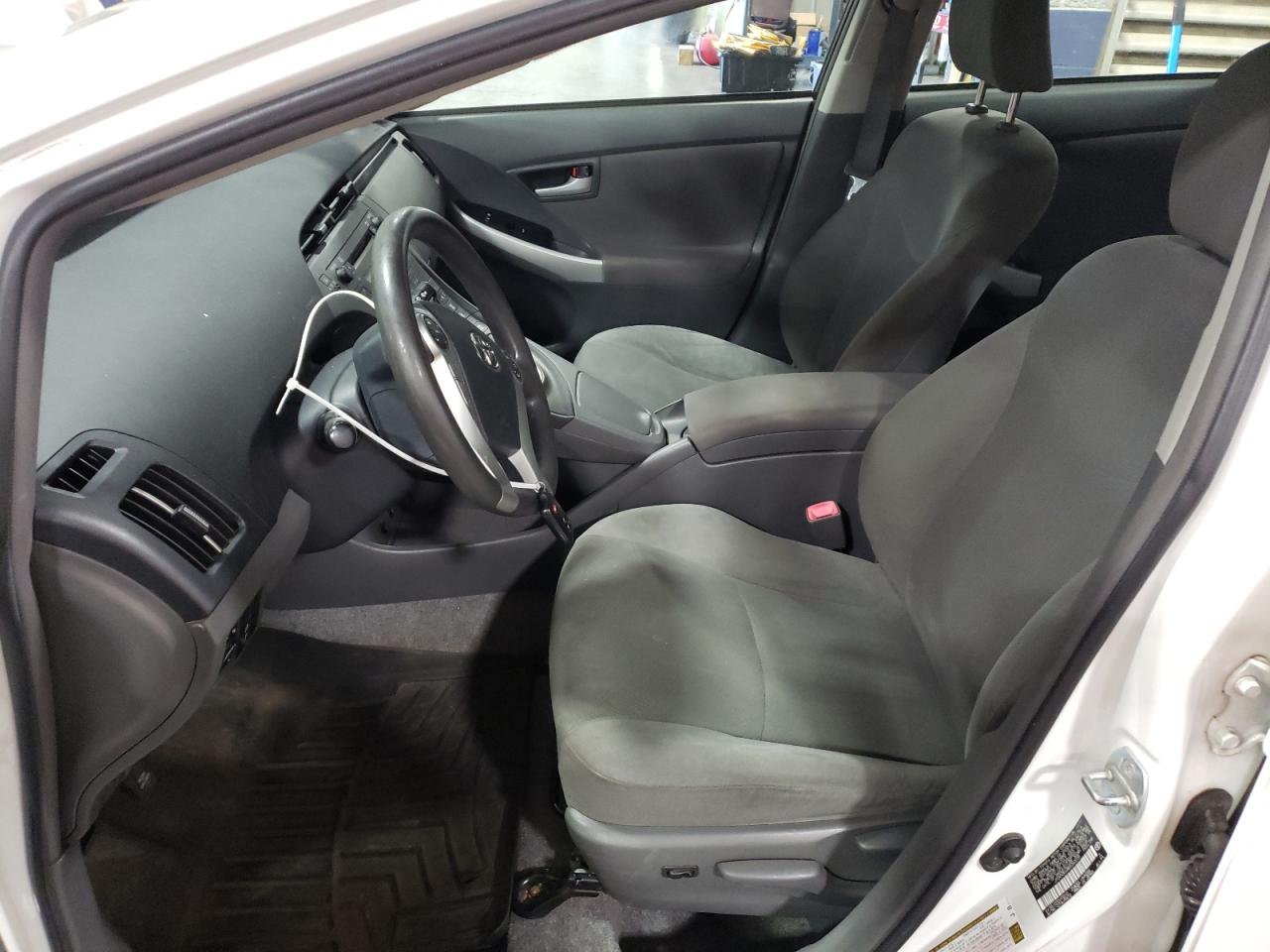 JTDKN3DU8B5363208 2011 Toyota Prius