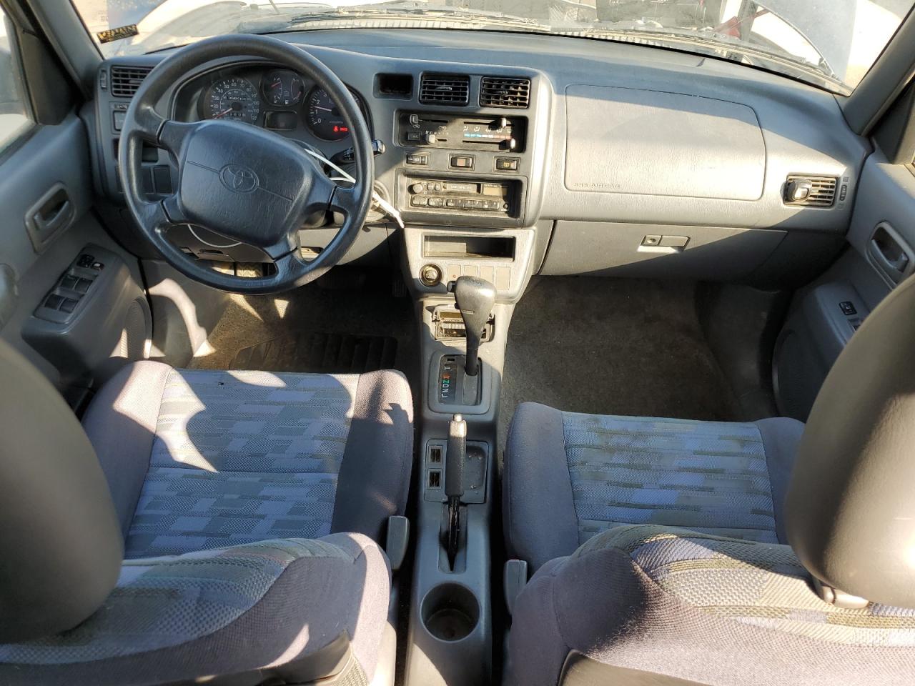 JT3GP10V5V7011106 1997 Toyota Rav4