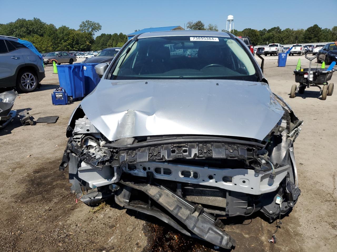 VIN 1FADP3N28JL332041 2018 FORD FOCUS no.5