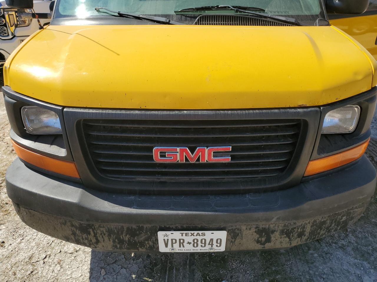 2007 GMC Savana Cutaway G3500 VIN: 1GDGG31V371900218 Lot: 75705434