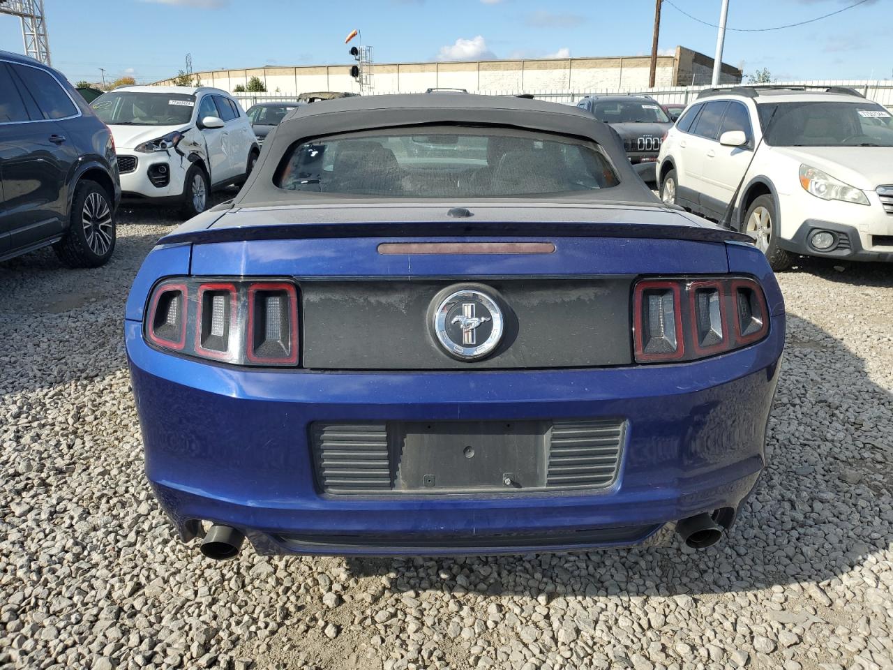 2013 Ford Mustang VIN: 1ZVBP8EM6D5215077 Lot: 77618064