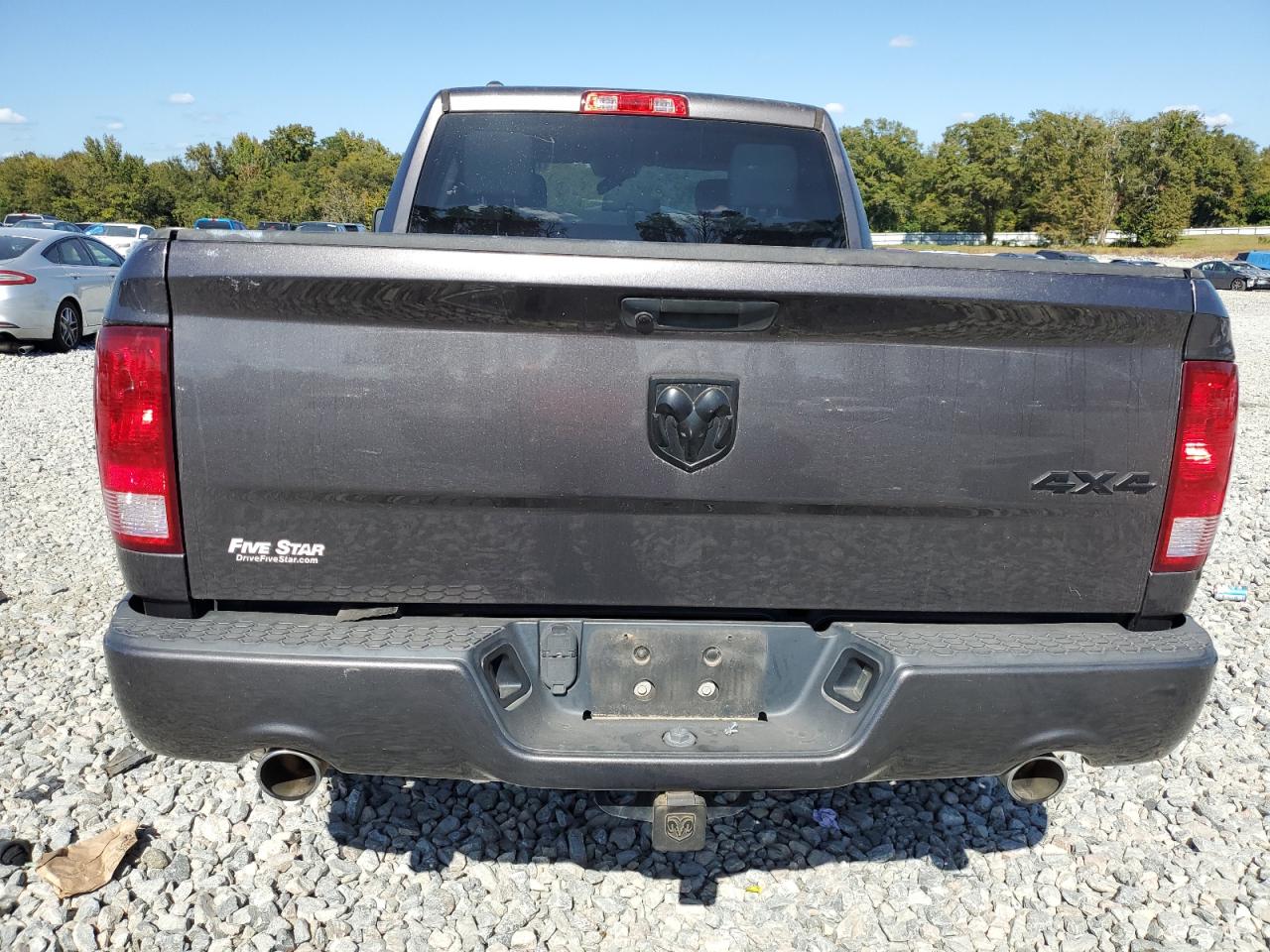 2019 RAM 1500 - Image 6