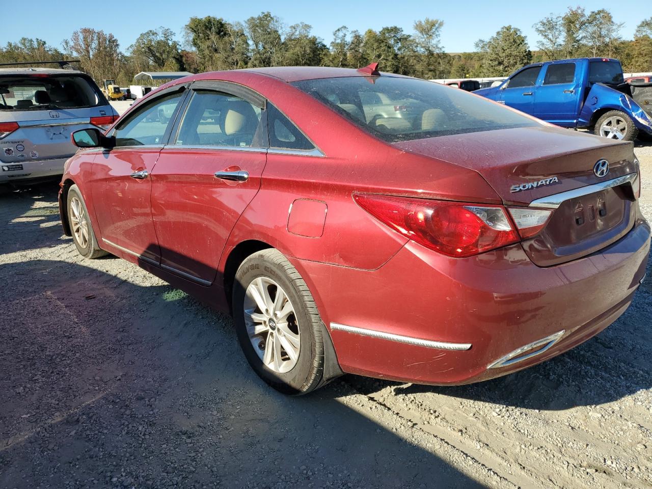 2012 Hyundai Sonata - Image 2