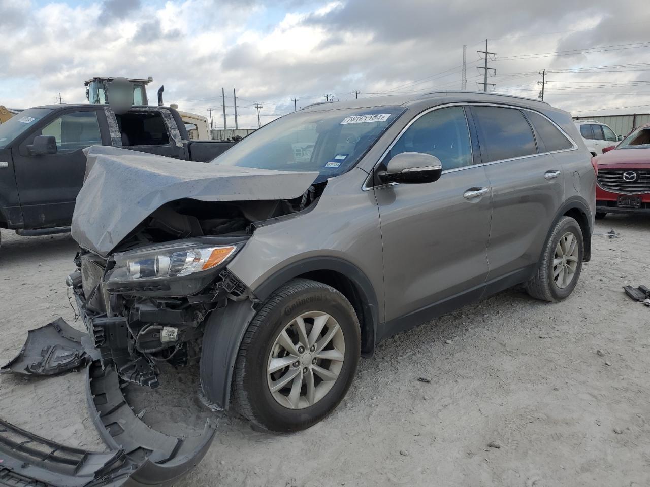 VIN 5XYPG4A39GG180478 2016 KIA SORENTO no.1