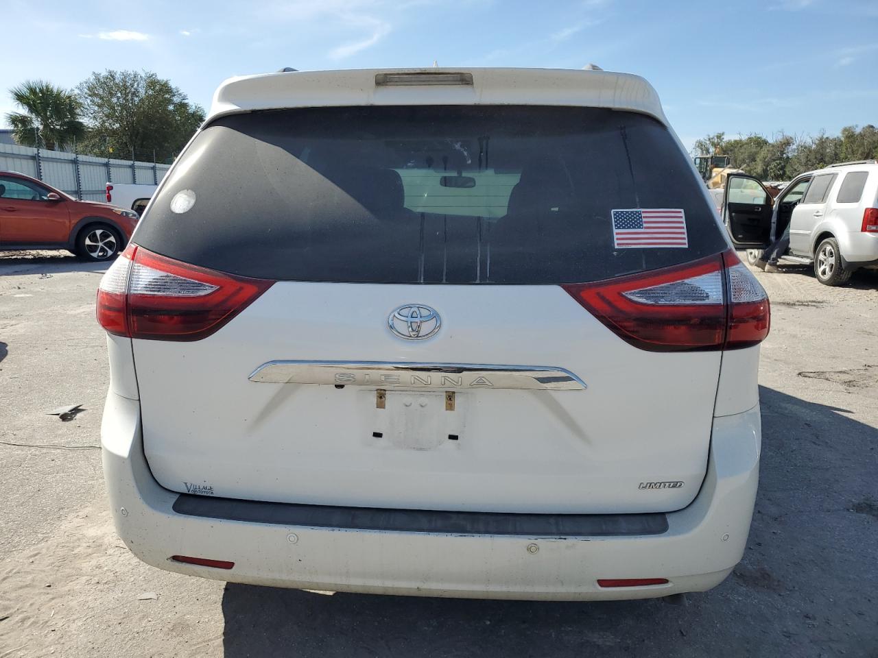 2016 Toyota Sienna Xle VIN: 5TDYK3DC9GS742553 Lot: 76178114