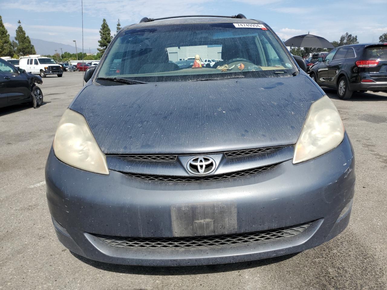 2007 Toyota Sienna Ce VIN: 5TDZK23CX7S018421 Lot: 74749994