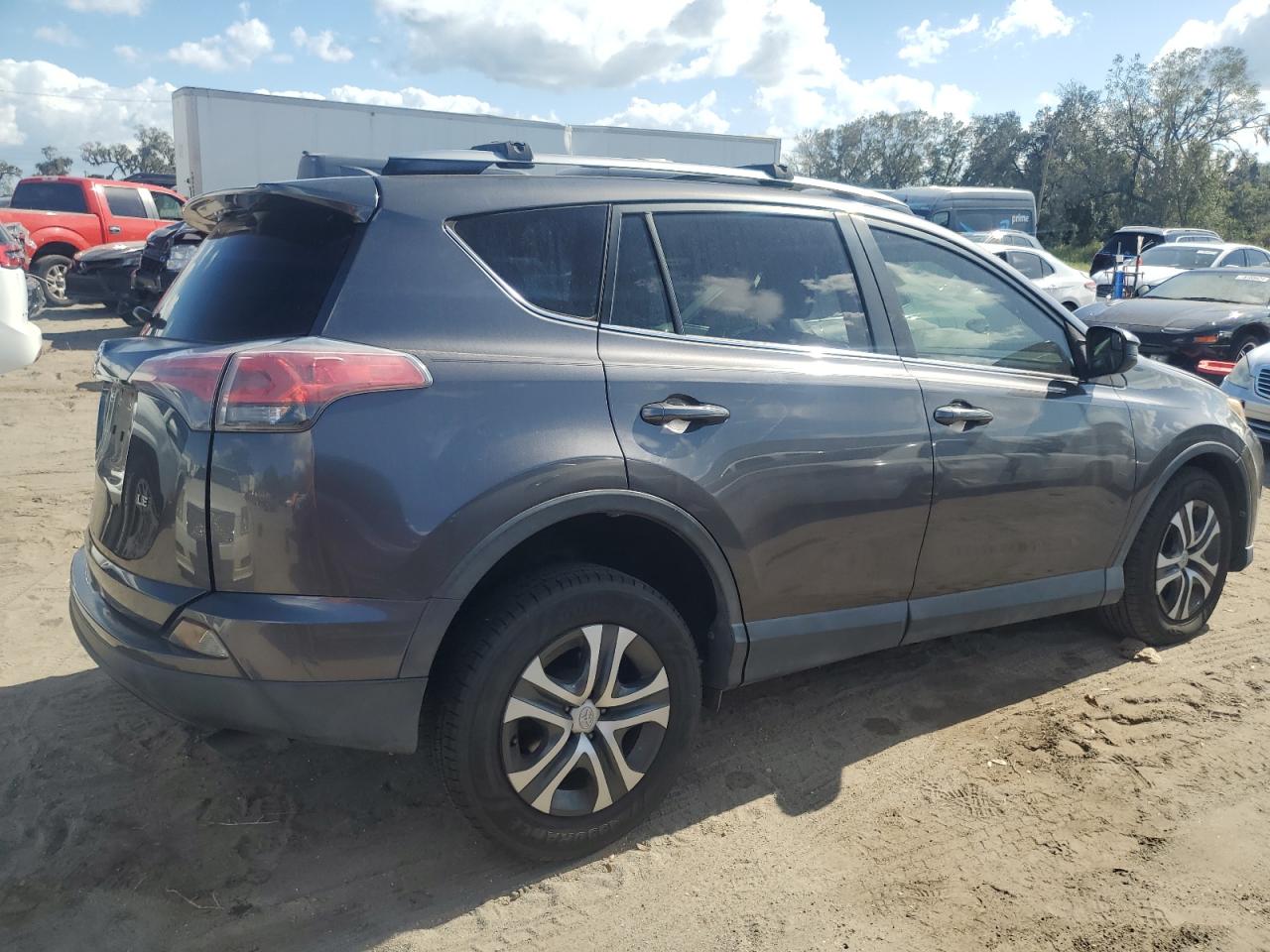 2017 Toyota RAV 4 - Image 3