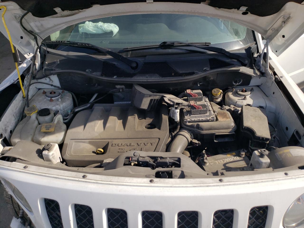 2017 Jeep Liberty (Patriot) - Image 12