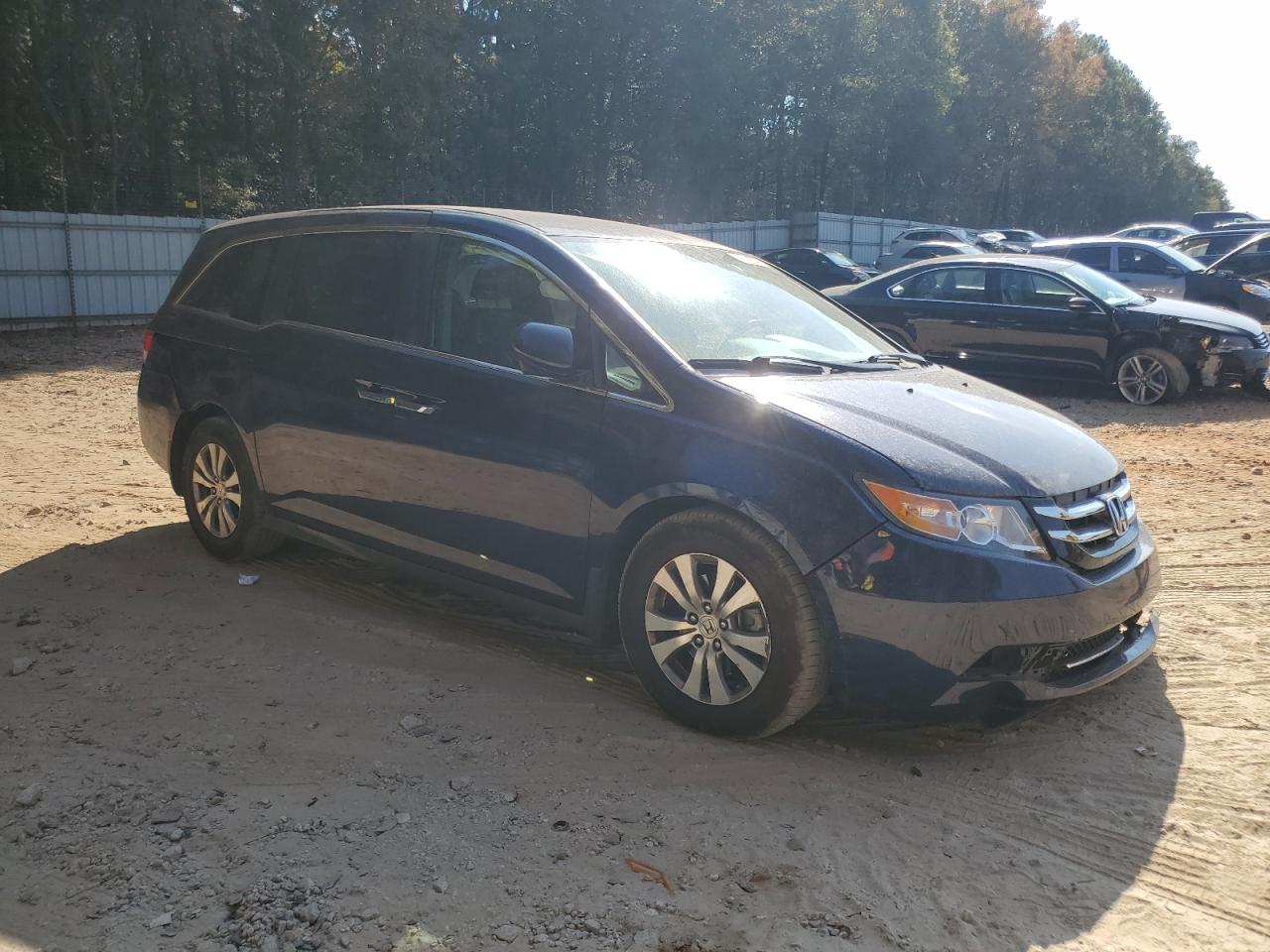 2016 Honda Odyssey - Image 4