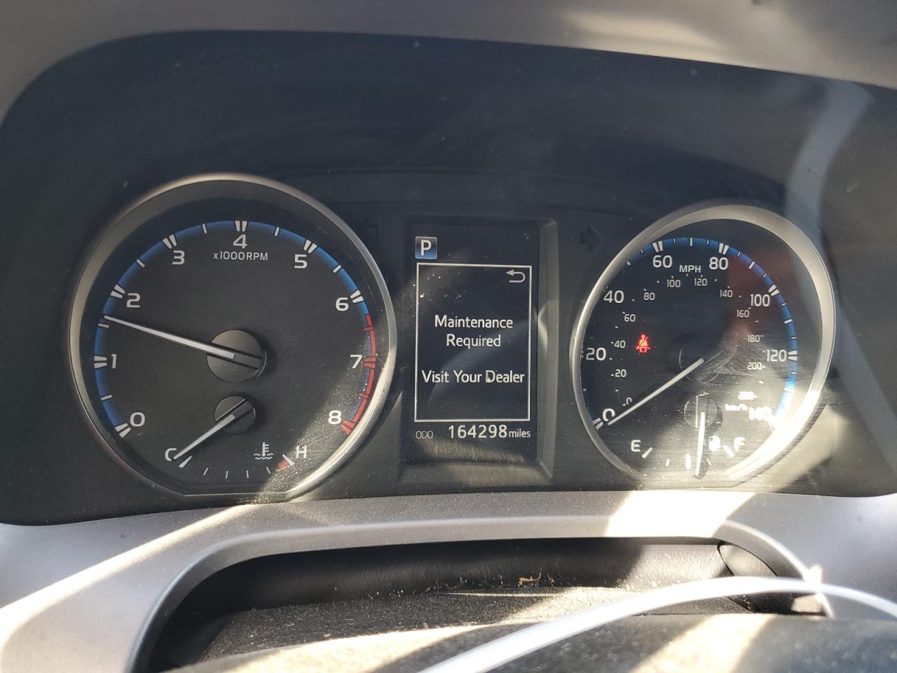 2017 Toyota RAV 4 - Image 9