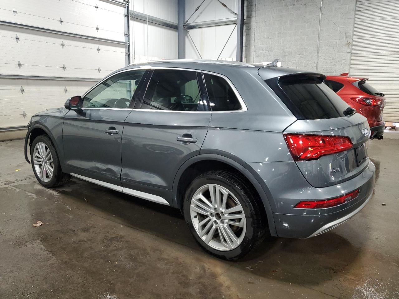 2018 Audi Q5 - Image 2