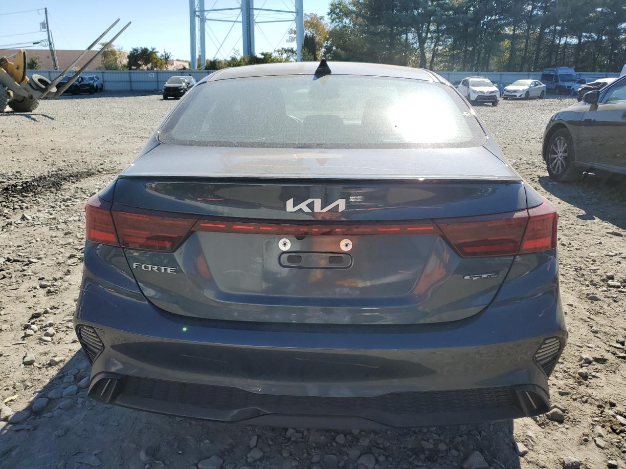 3KPF54AD1PE535182 2023 Kia Forte Gt Line