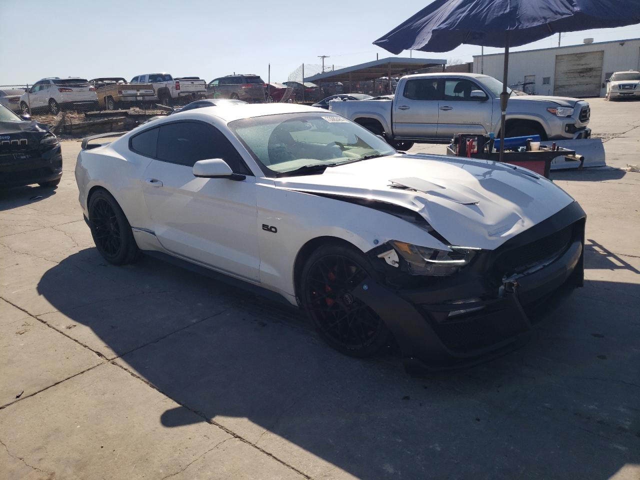 2017 Ford Mustang - Image 4