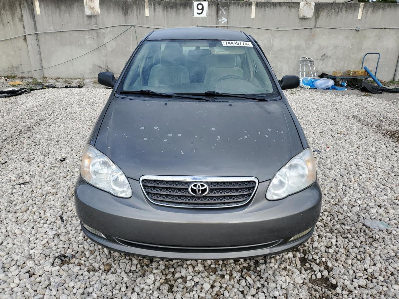 2005 Toyota Corolla Ce VIN: 2T1BR32E15C415463 Lot: 74440774