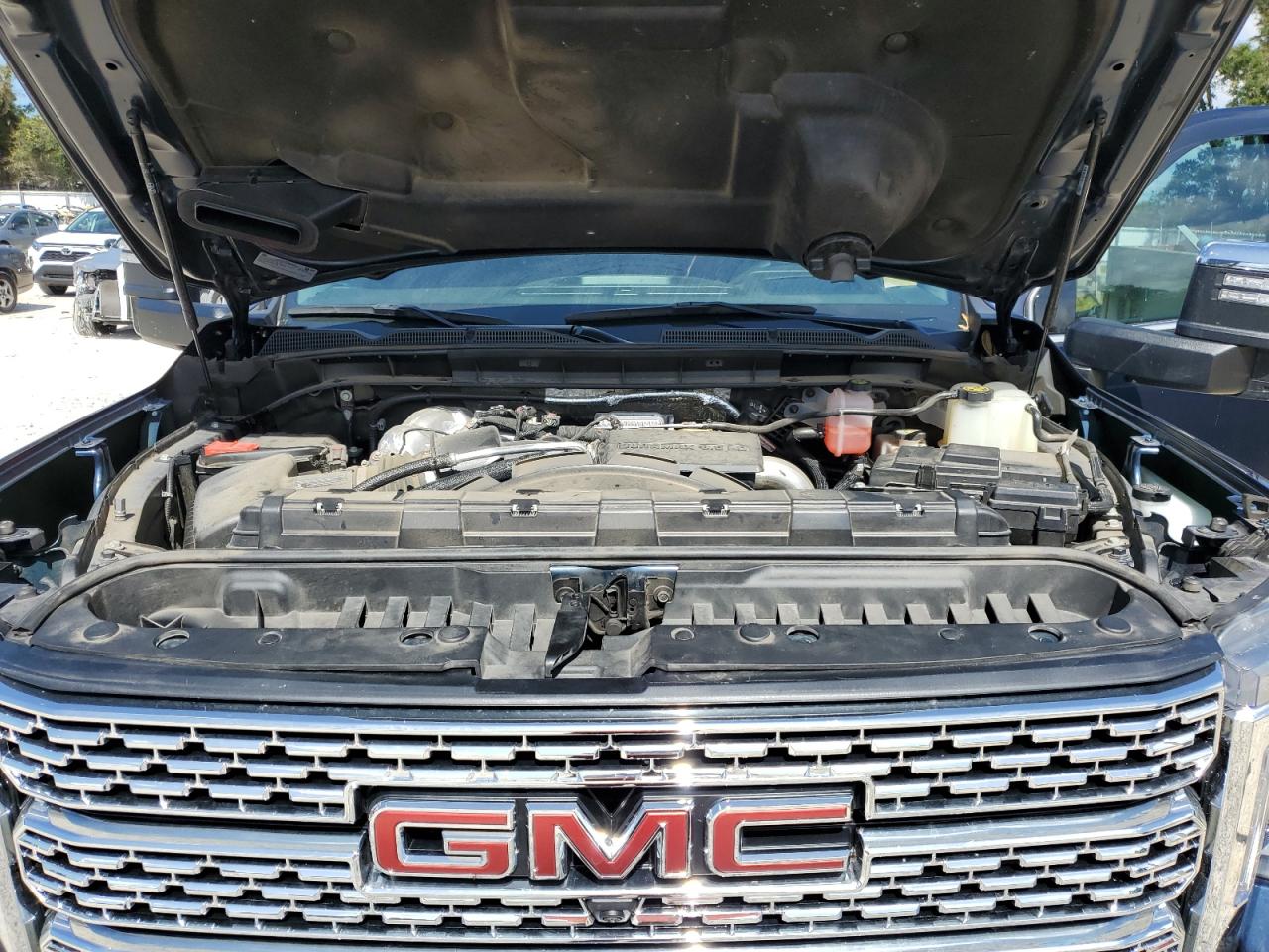 2022 GMC Sierra K2500 Denali VIN: 1GT49REYXNF359130 Lot: 76598384