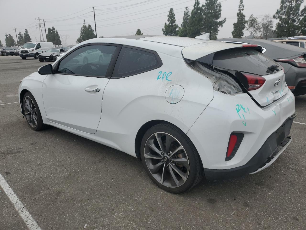 KMHTG6AF6LU027629 2020 Hyundai Veloster Base