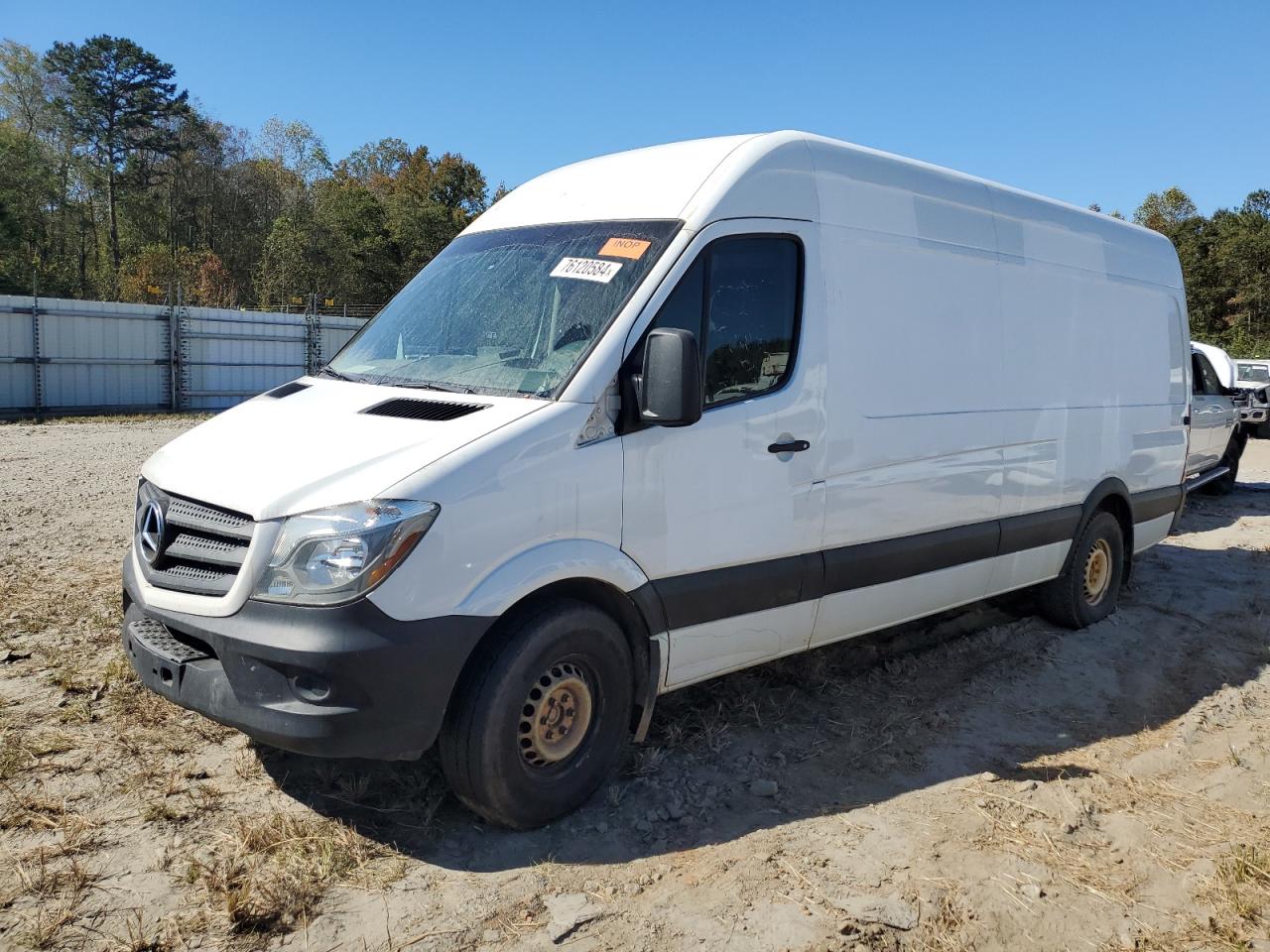 VIN WD3PE8DB4FP131727 2015 MERCEDES-BENZ SPRINTER no.2