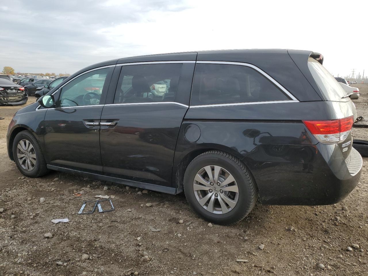 2015 Honda Odyssey - Image 2