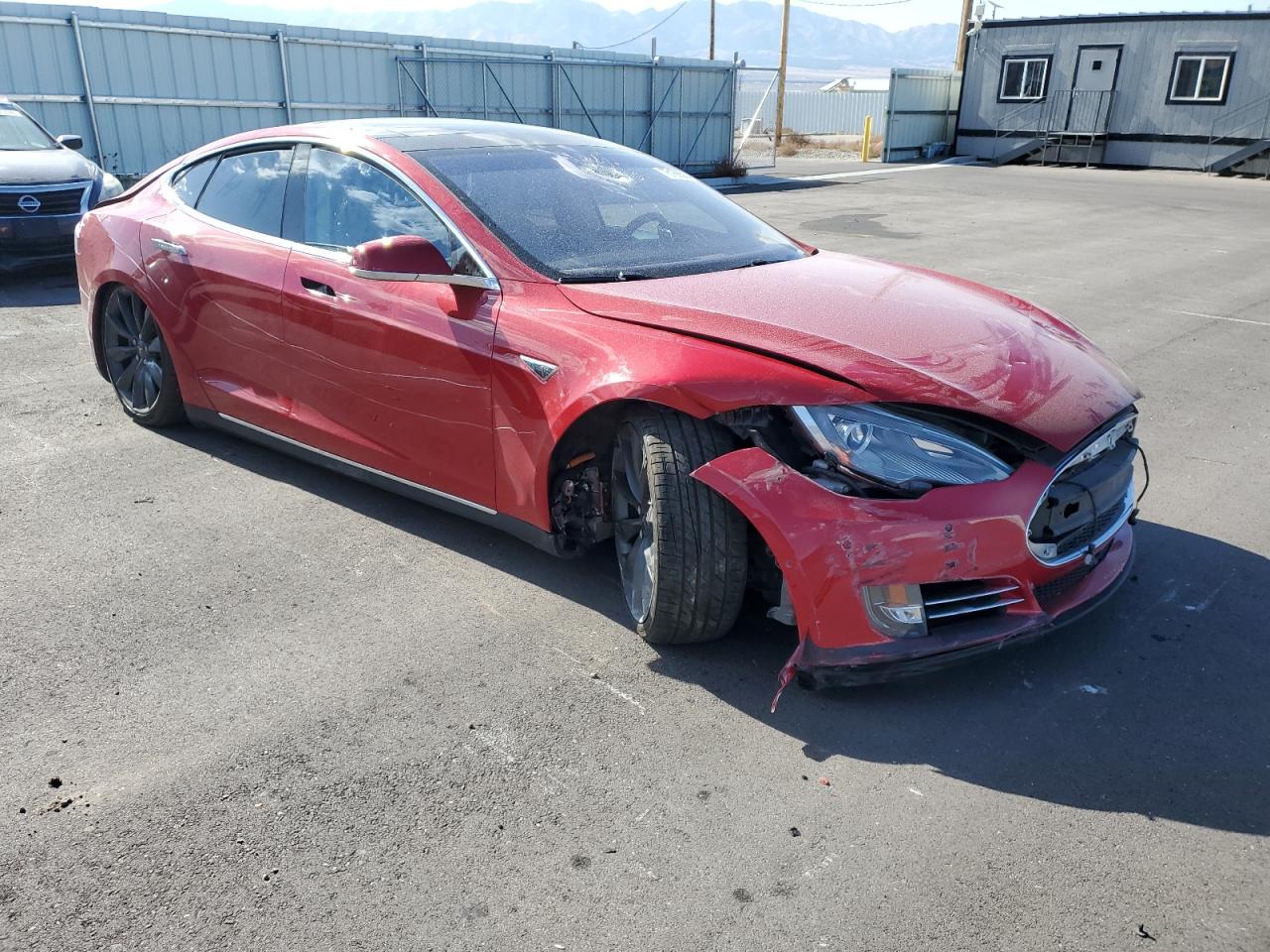 VIN 5YJSA1H17EFP53123 2014 TESLA MODEL S no.4