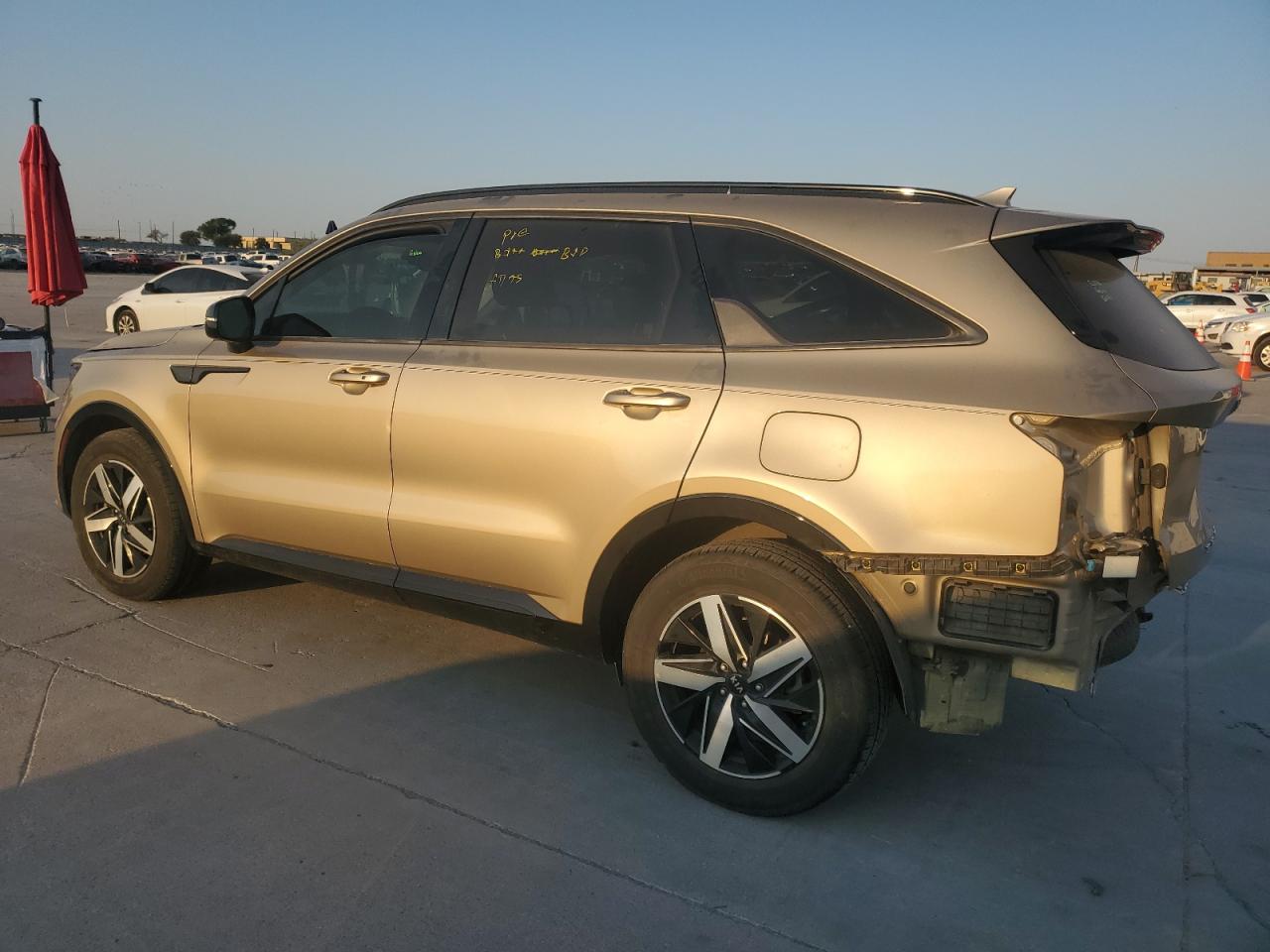 2021 Kia Sorento - Image 2